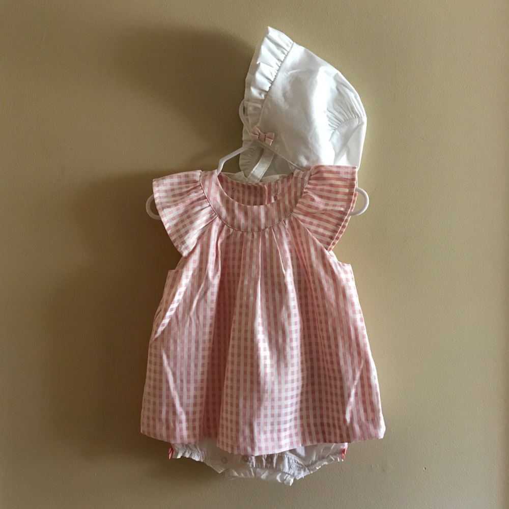 Janie and jack 6-12m romper with bonnet NWT